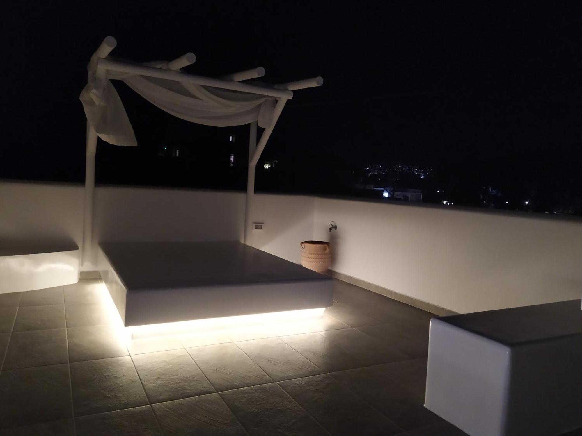 Jb Villa (Adults Only) เมซาเรีย ภายนอก รูปภาพ