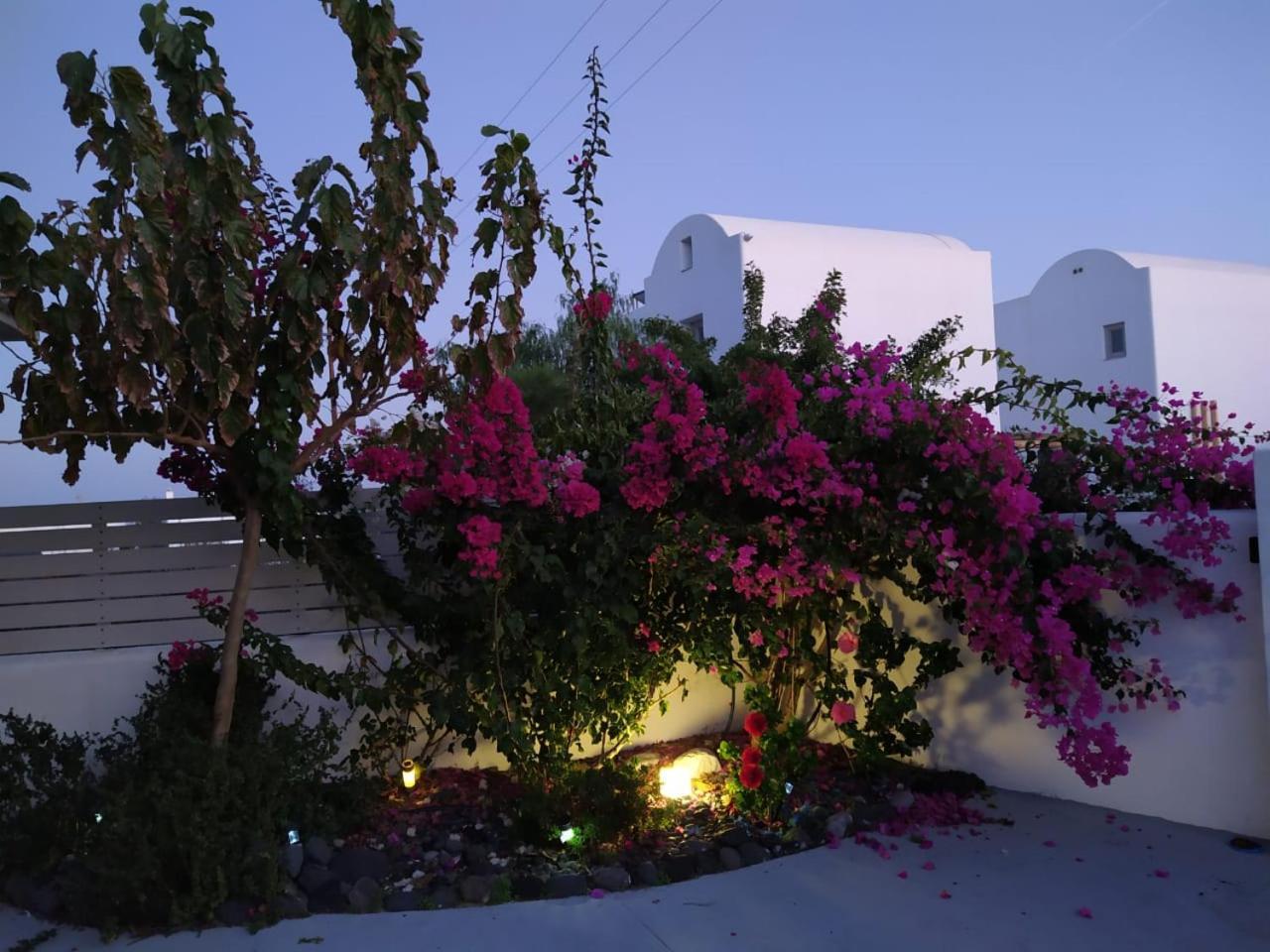 Jb Villa (Adults Only) เมซาเรีย ภายนอก รูปภาพ