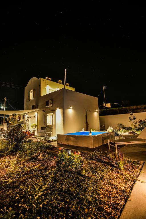 Jb Villa (Adults Only) เมซาเรีย ภายนอก รูปภาพ