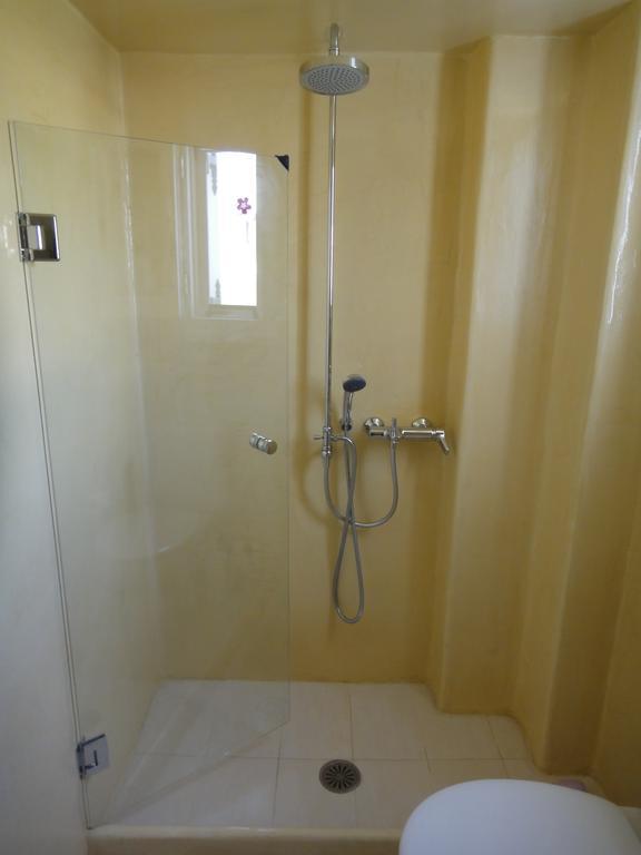 Jb Villa (Adults Only) เมซาเรีย ภายนอก รูปภาพ