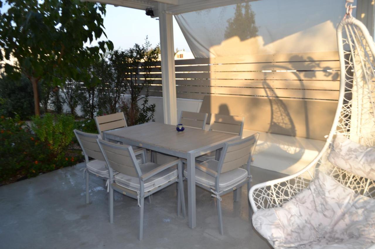 Jb Villa (Adults Only) เมซาเรีย ภายนอก รูปภาพ